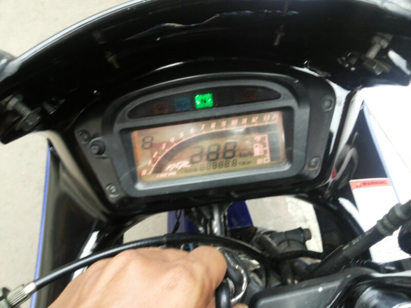 suzuki fxr 2003 (nyari ninja . cbr . vixion . satria fu monggo di intip
