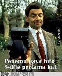 ALASAN KENAPA ORANG GAK SUKA SELFIE