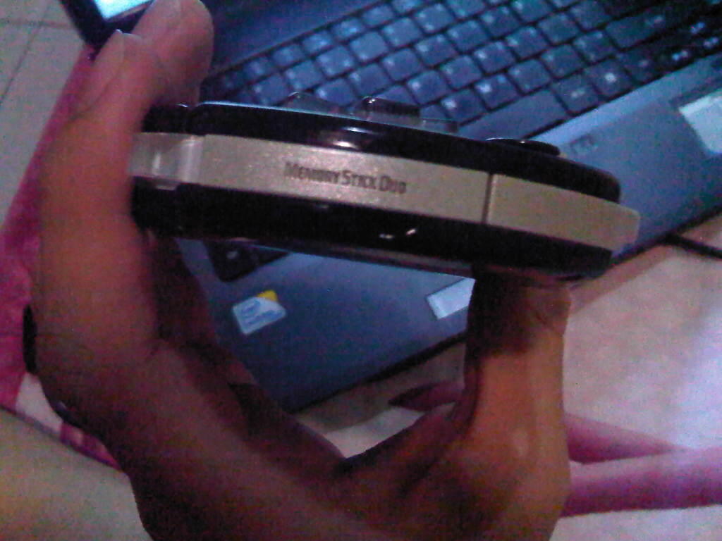 PSP Slim 2000 Black Permanent Hack mulus murah masuk dulu