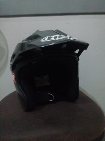 WTS HELM/HELMET NHK SEMICROSS BANDUNG