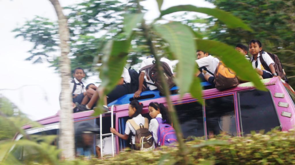 Potret Anak Pinggiran