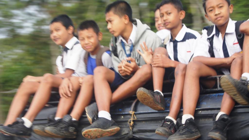 Potret Anak Pinggiran