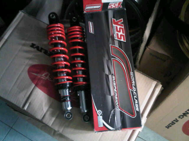 jual shock absorber shockbreaker yss merah 340 grosir dan ecer