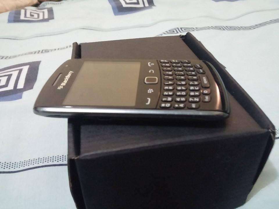 BLACKBERRY SEDONA 9530 CDMA LKP MULUS Murah.... JAKUT ...MONGGO GAN
