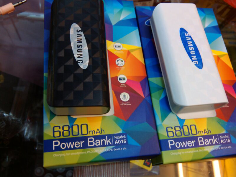 POWER BANK samsung 6800 MAH