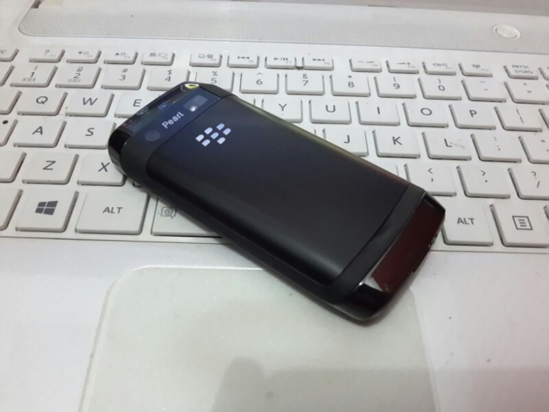 Blackberry Pearl 9105 3G HSDPA Langka 99% Semarang