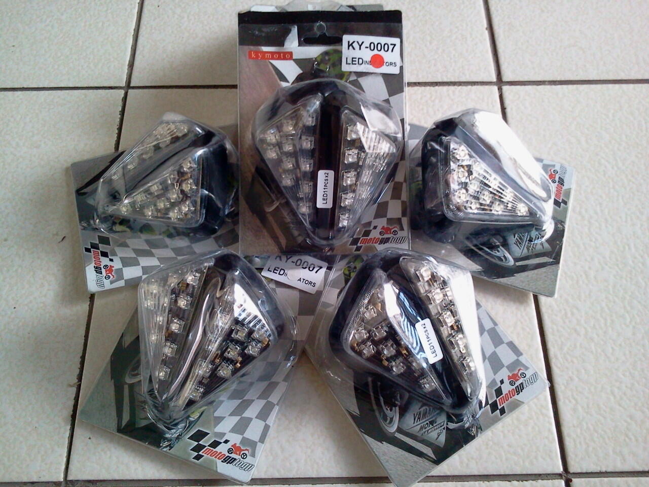 Windshield Ninja New RR n Lampu Sein LED Tempel