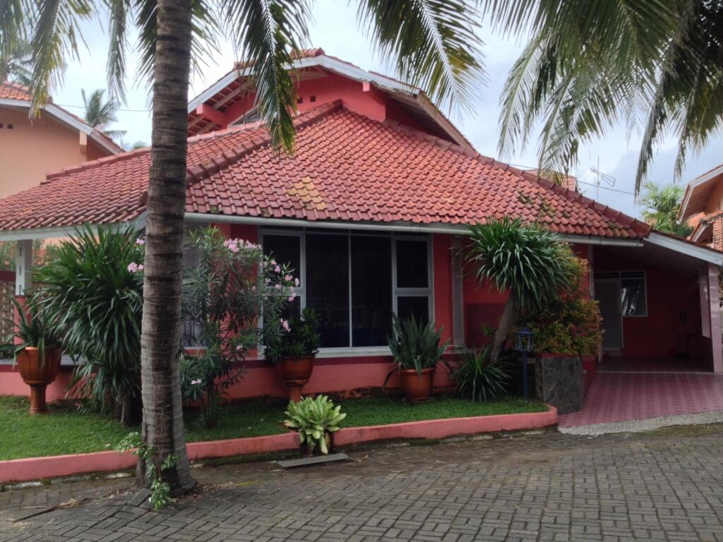 Villa Anyer Resort