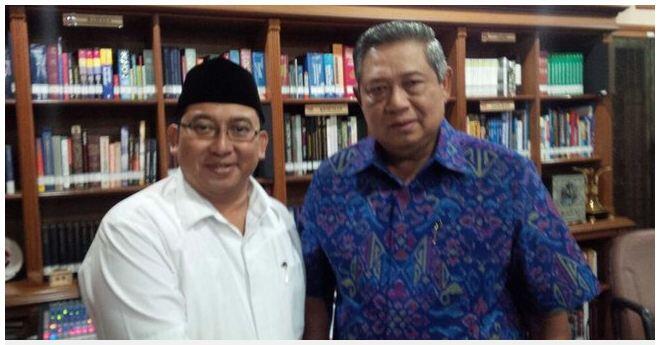 "PIMPINAN DAN ANGGOTA DPR MATI GAYA" : Metode Pencitraan Wakil Rakyat