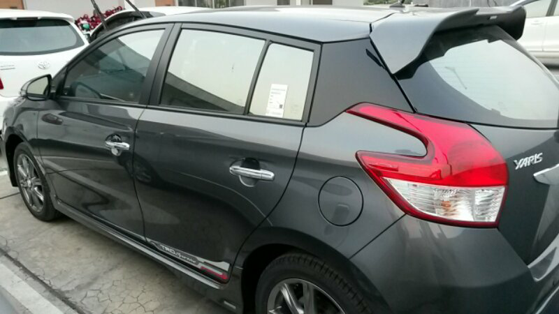 Ready Stock NEW YARIS Grey Mica TDP 56.3 jt, Dengan Bonus Yg Banyaaak, Buktikan...!