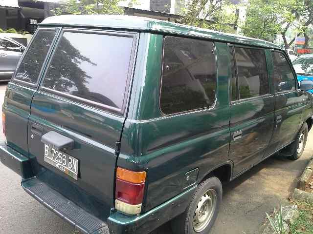 Dijual Mobil Isuzu Panther tahun 1999