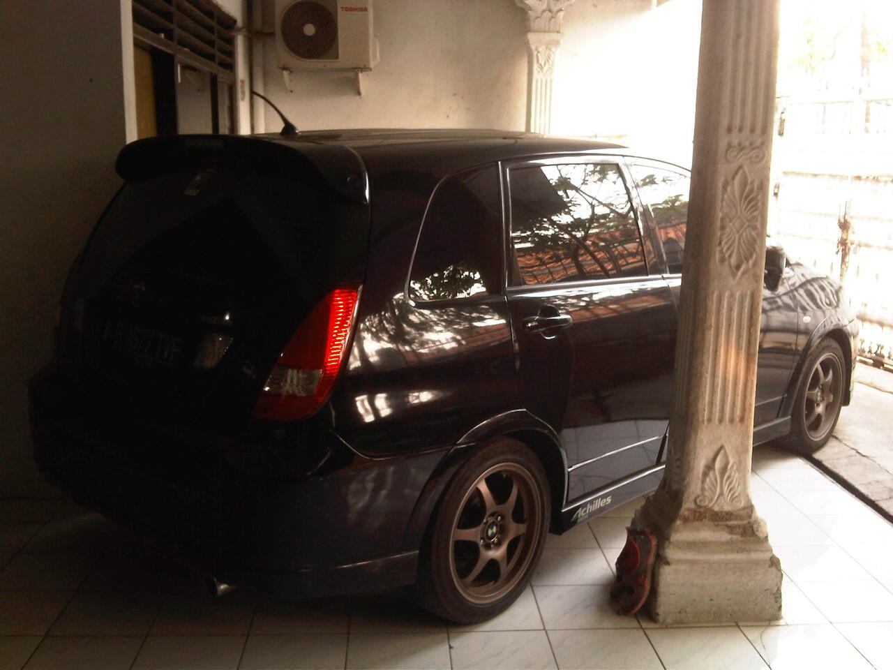 SUZUKI AERIO 2004 BU