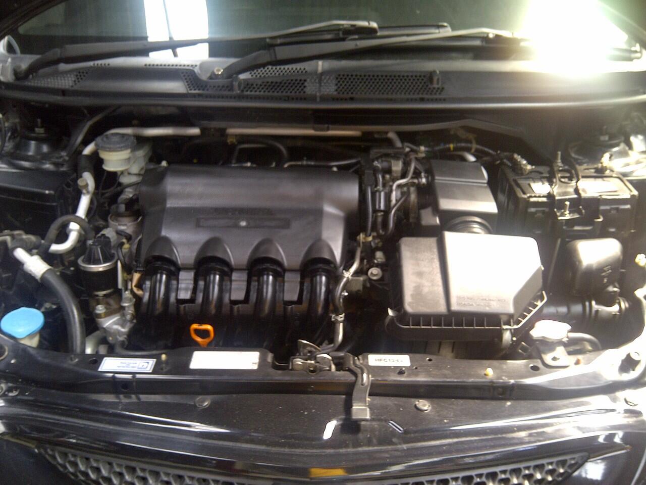 HONDA JAZZ IDSI A/T 2007 HITAM METALIK SIAP PAKAI