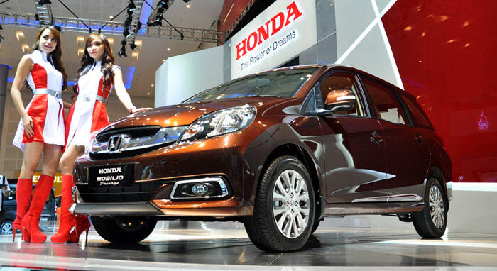 mau mobil honda mobilio dengan segudang promo ?? masuk aj gan!!!