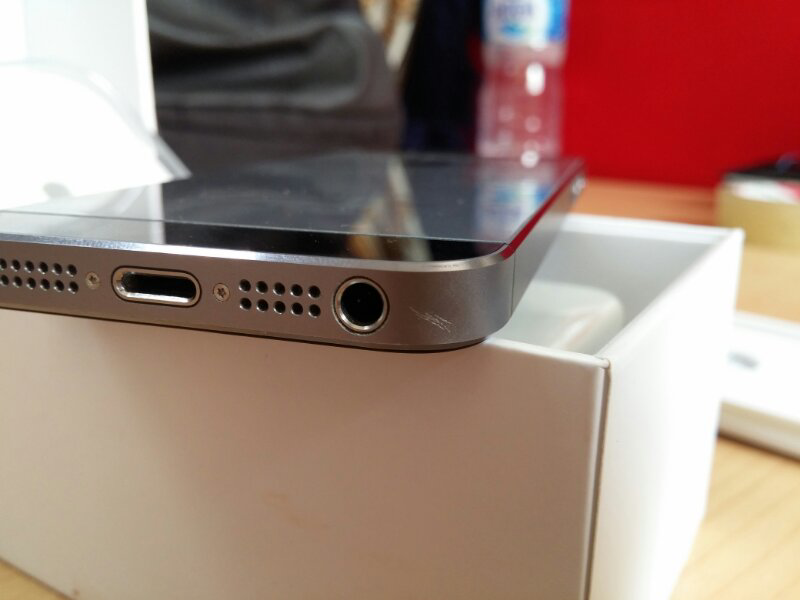 jual iphone 5s harga murah 32GB warna Grey 6jt an