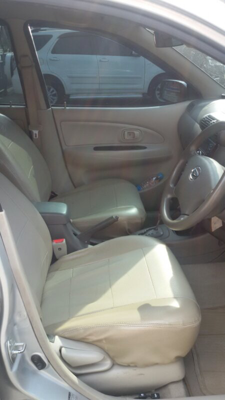 daihatsu xenia 1.3 xi at deluxe 2010