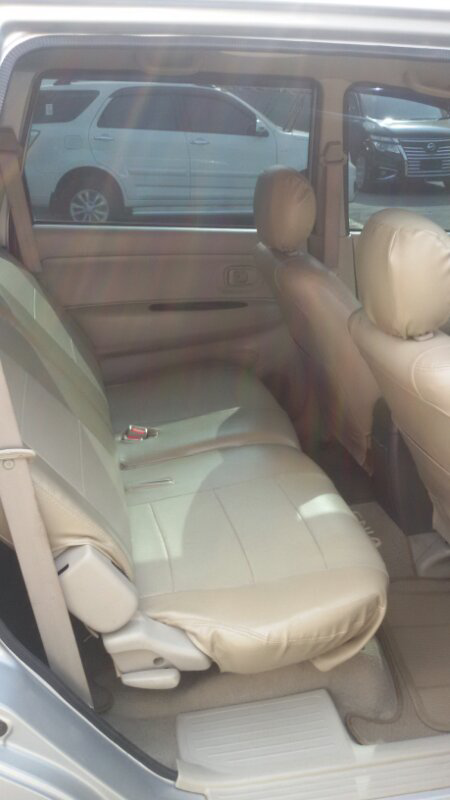 daihatsu xenia 1.3 xi at deluxe 2010
