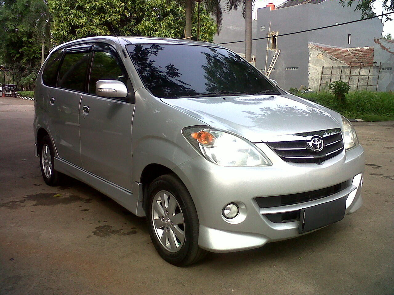 Toyota Avanza Tipe S 1.5 VVTi At Matic th 2007 Silver
