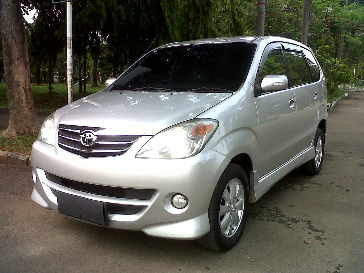 Toyota Avanza Tipe S 1.5 VVTi At Matic th 2007 Silver