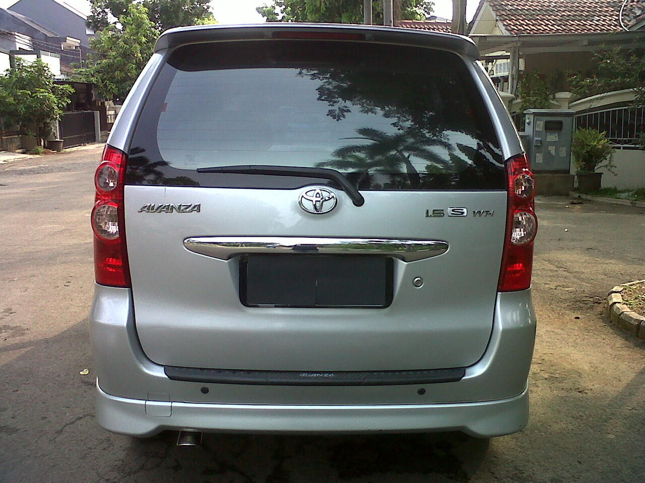 Toyota Avanza Tipe S 1.5 VVTi At Matic th 2007 Silver