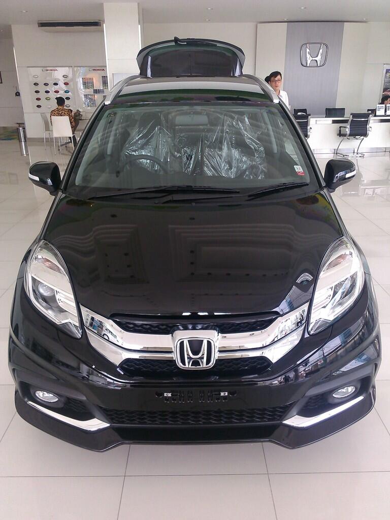 All New Honda Mobilio RS "Ready Stock"