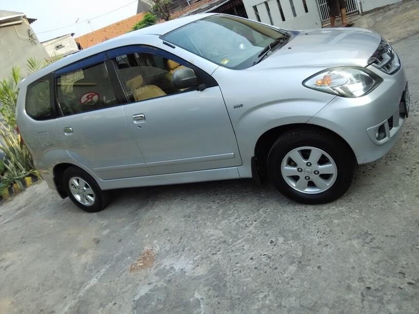 Avanza G sliver 2009