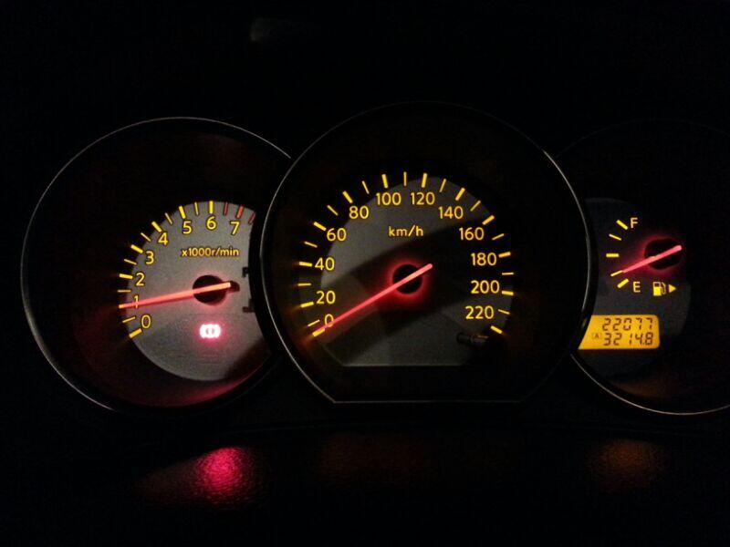Nissan Grand Livina Ultimate 2013 Low Km