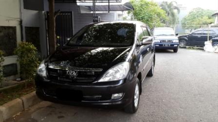 WTS KIJANG INNOVA 2.0 V A/T 2005 MULUS LOW KM