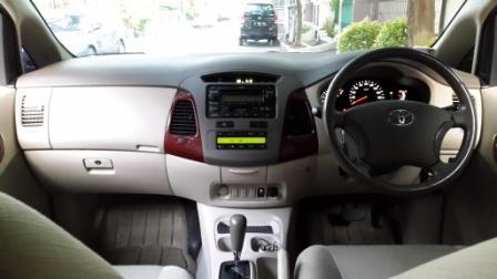 WTS KIJANG INNOVA 2.0 V A/T 2005 MULUS LOW KM