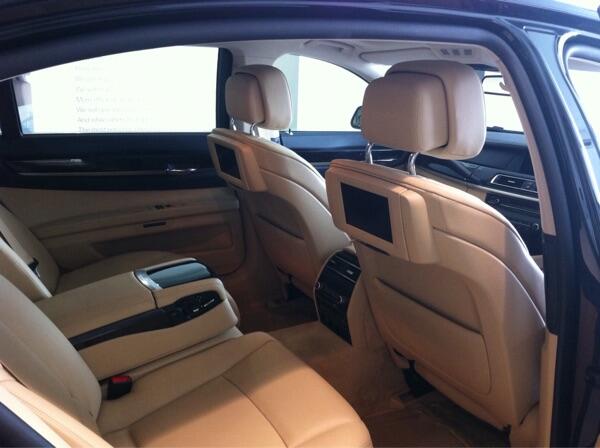 BMW 740Li Business NIK 2012