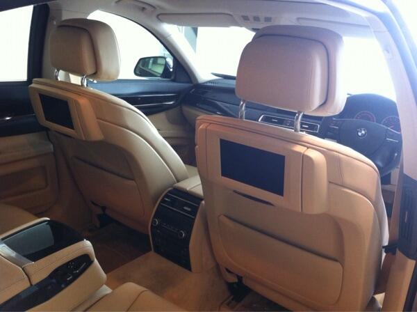 BMW 740Li Business NIK 2012