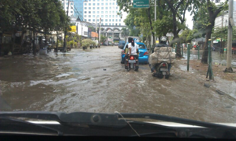 Mungkin ini adalah awal dari banjir Jakarta session 2014-2015