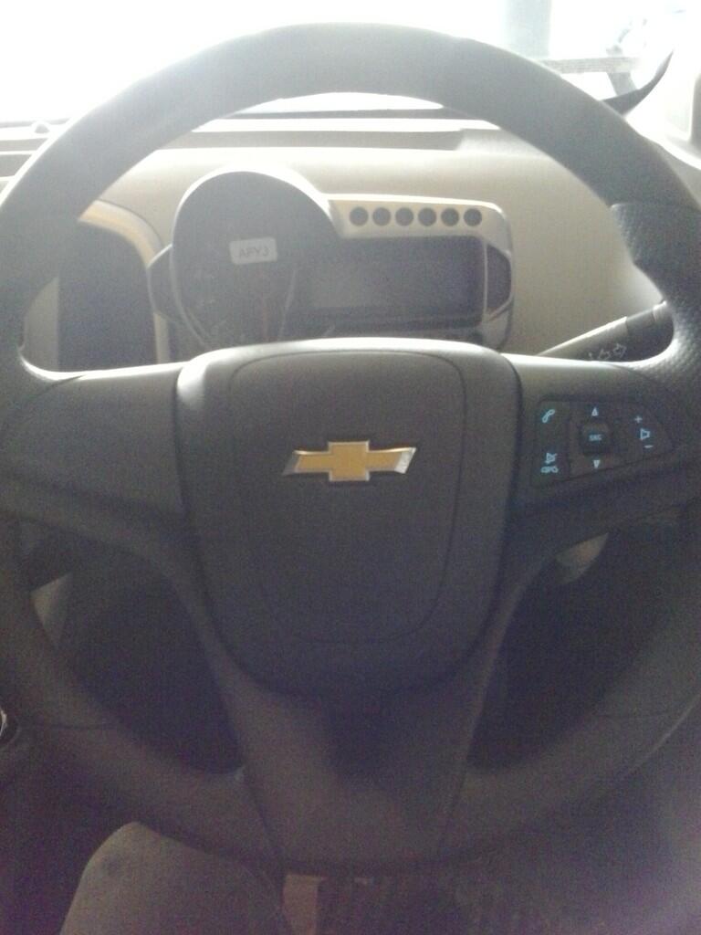cash back besar tlp saja!! chevrolet aveo lt 1.4 manual dan metic