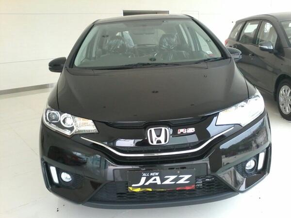 Honda promo diskon brio,mobilio,freed,crv,civic,crv,crz,odyssey,jazz,city 100%baru