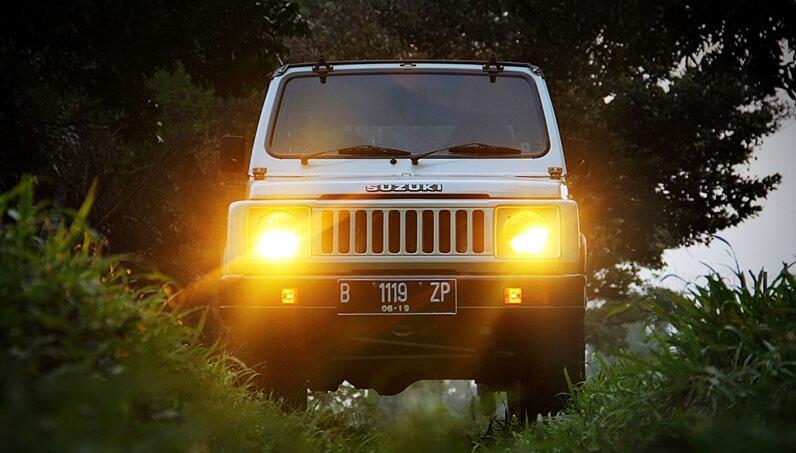 Suzuki jimny Sierra tahun 1984