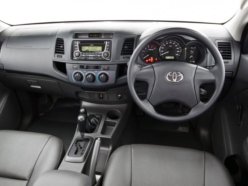 Toyota - Hilux Double Cabin 2011 Hub: 0821-8929-7410.