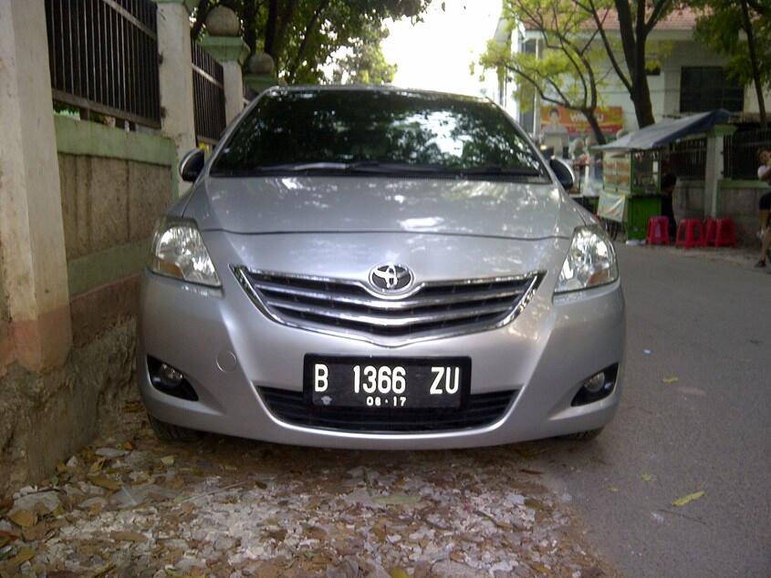 Toyota New Limo (look like new vios) 2007 Silver Metalik