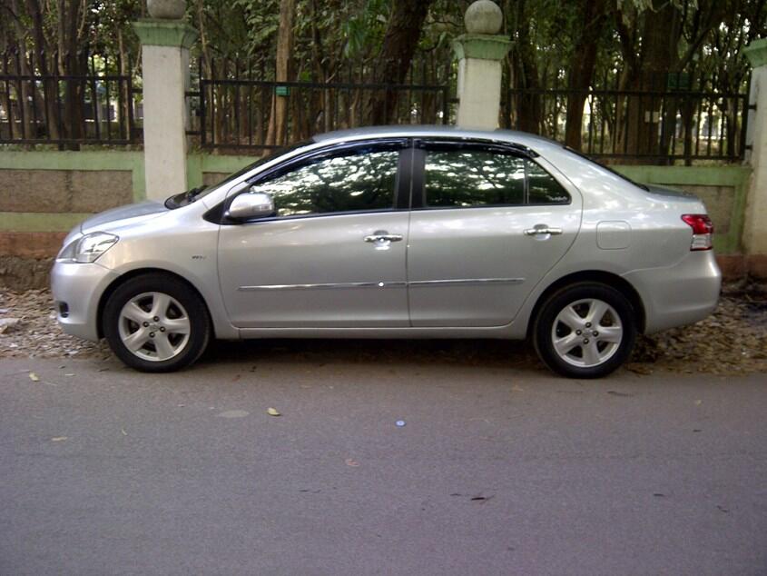 Toyota New Limo (look like new vios) 2007 Silver Metalik