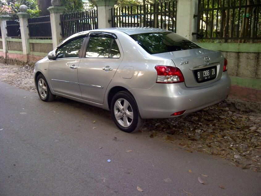 Toyota New Limo (look like new vios) 2007 Silver Metalik