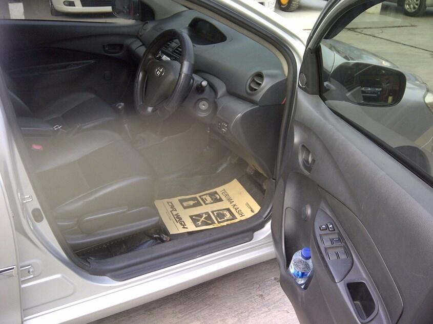 Toyota New Limo (look like new vios) 2007 Silver Metalik
