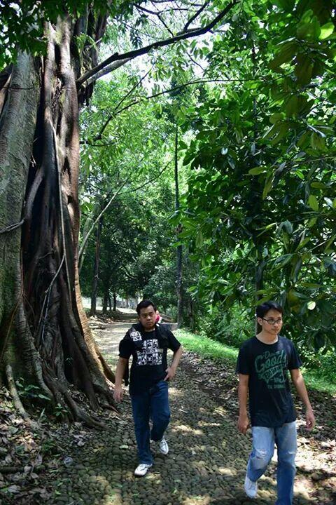 FR Gathering Mini: Piknik Hore di Kebun Raya Bogor