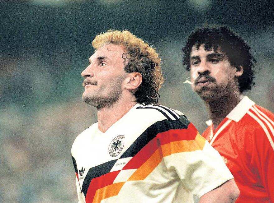 9 Rivalitas Pemain Sepak Bola Paling Populer Sepanjang Sejarah