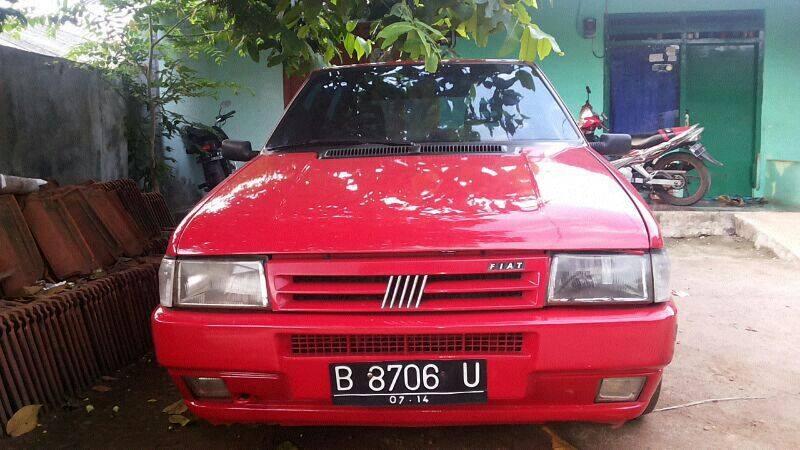 DIJUAL FIAT UNO II TH 1992