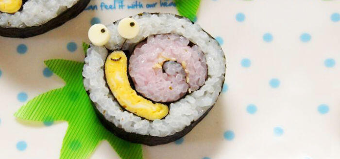 Gila Makanan sushi ini di desain Lucu dan Imut dan Menarik sebelum di makan