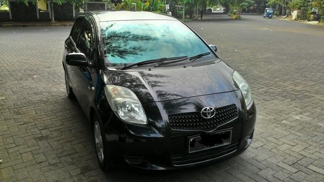 Dijual TOYOTA YARIS Type E A/T Thn 2007