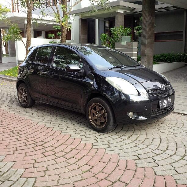 Yaris at 2008 Hitam murah