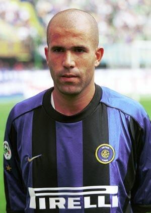 Rindu formasi INTER MILAN th. 2004-2005