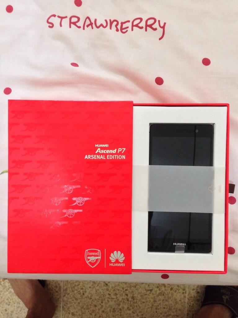 JUAL HUAWEI ASCEND P7 ARSENAL EDITION.. HOT ITEM..!!
