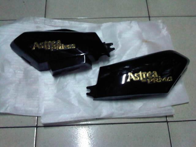 dop / tutup aki Honda Astrea PRIMA / STAR plus emblem