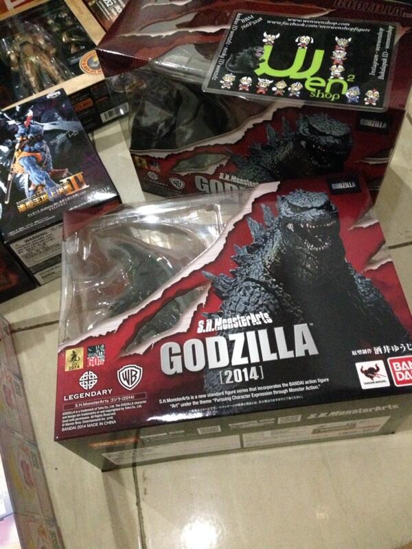 Cari WTS SHM Godzilla 2014 NEW MURAH READY  KASKUS